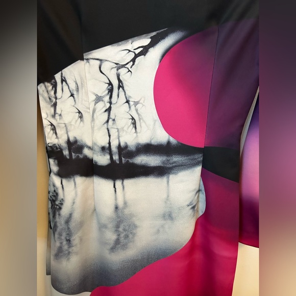 Marcbor Dress. Abstract Tree Design . Size 8 but FITS PETITE - Picture 5 of 9